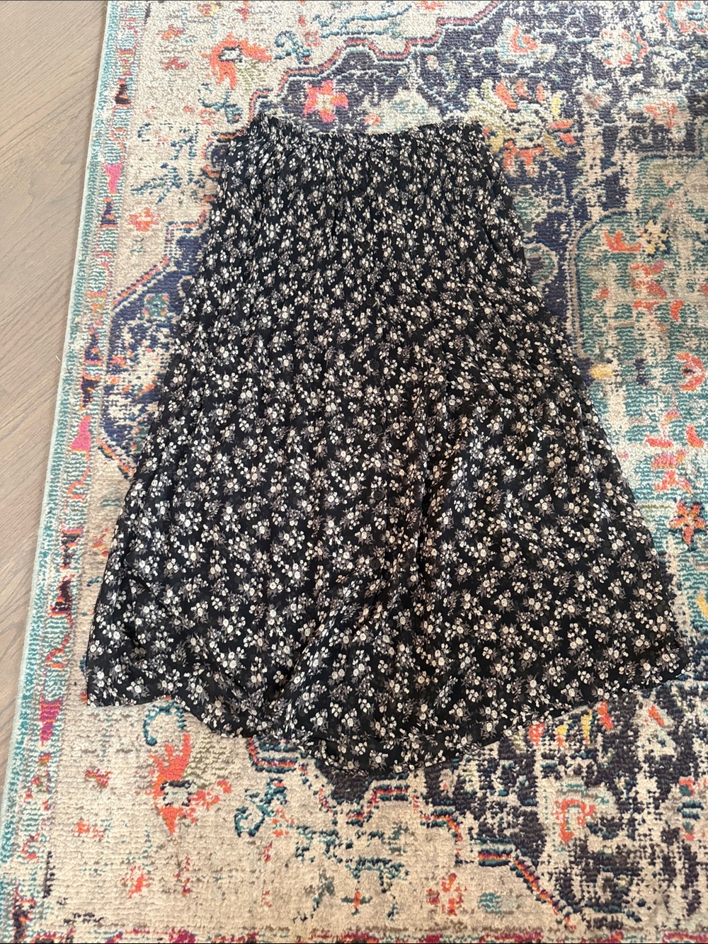 Vintage 1990s Compagnie International Expeess Black Floral Skirt